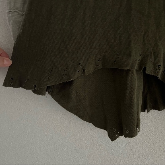 We the Free Linen Moss Green Star Henley Distressed Sweatshirt Sz M Shabby Chic - Picture 7 of 9